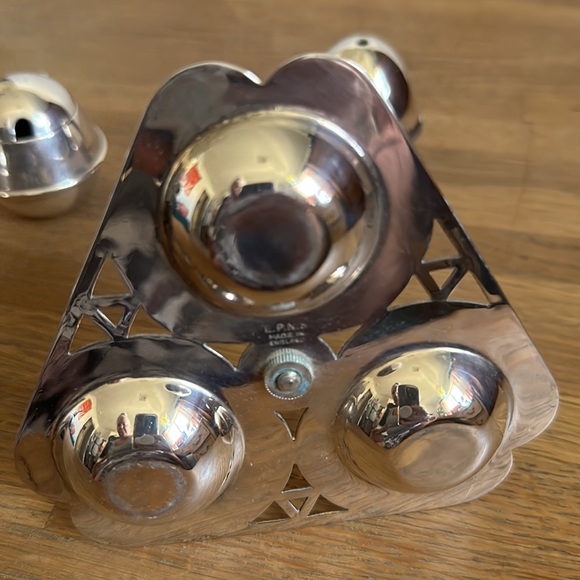 Vintage Silverplate Salt & Pepper Set - Picture 6 of 8